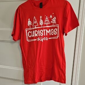 Red Christmas Vibes T-Shirt
